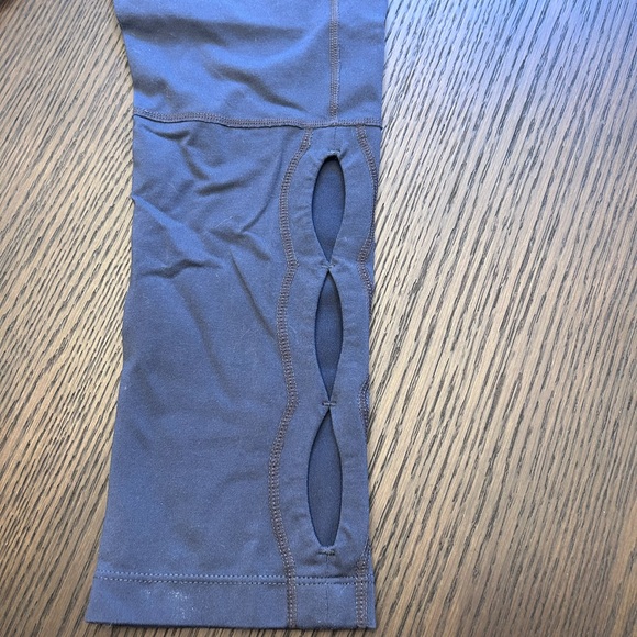 Kira Grace Yoga Gray Cutout Legging Size Small - Picture 4 of 4